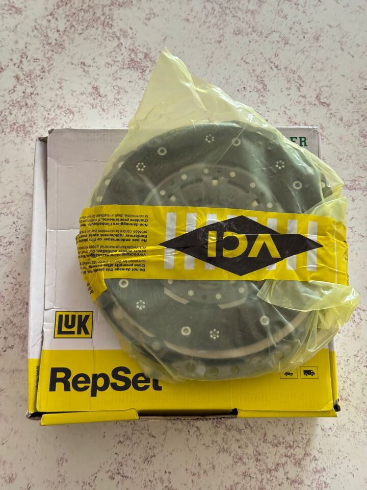 ASTRA J 1.4T CORSA E BASKI BALATA LUK MARKA 0666142