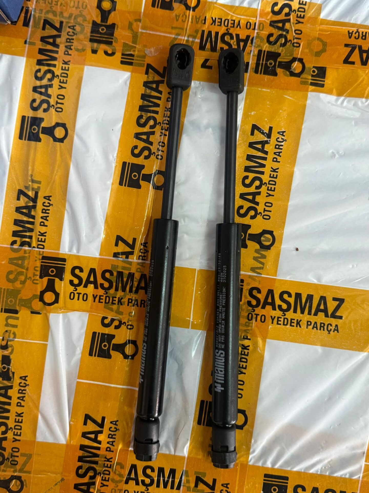 OPEL ASTRA H BAGAJ AMORTİSÖRÜ TAKIM 0132743 425MM F310