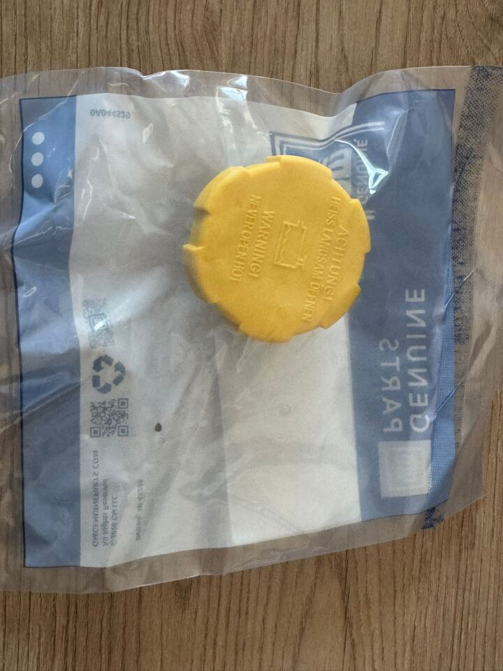 Opel Astra H Vectra C Corsa D Radyatör Yedek Su Depo Kapağı Gm Orjinal 9202799