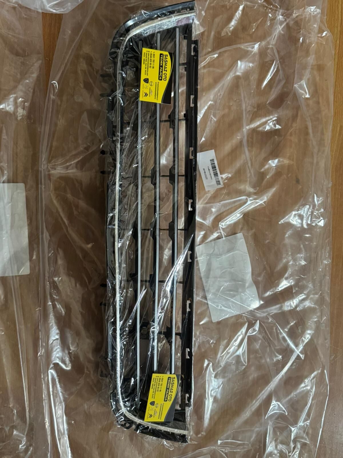 Opel Astra H Ön Tampon Orta Izgara 2007-2011