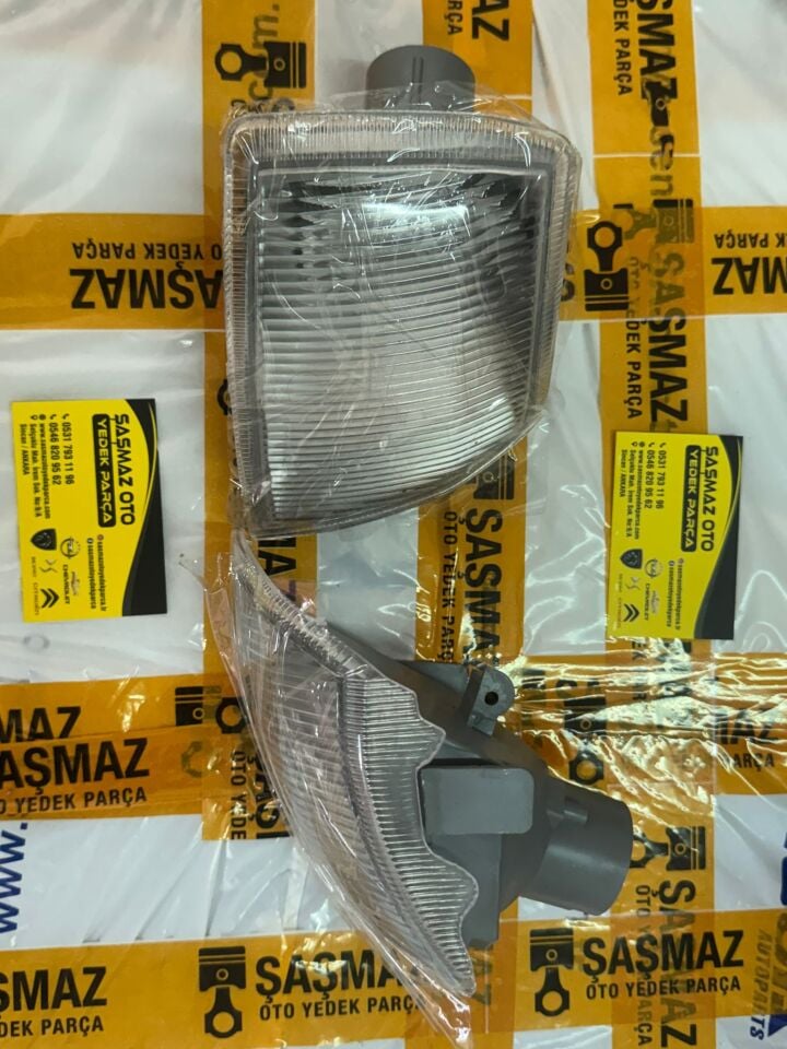 Opel Vectra A Sinyal Sağ Sol Takım 1988-1992 Düz Tip 1226052 1226053