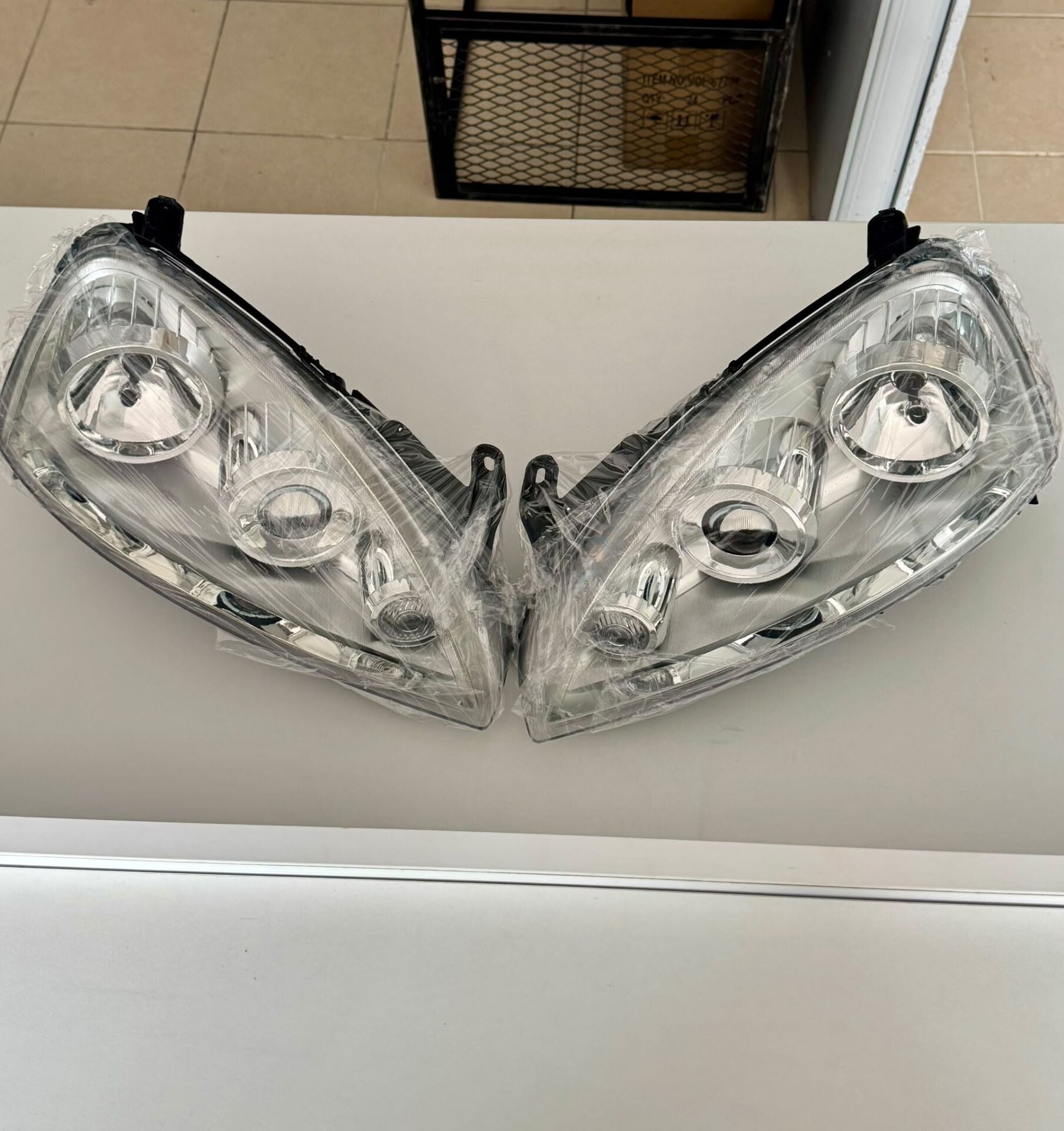 Opel Corsa C Mercekli Cosmo Far Takımı Depo 1216176 1216177