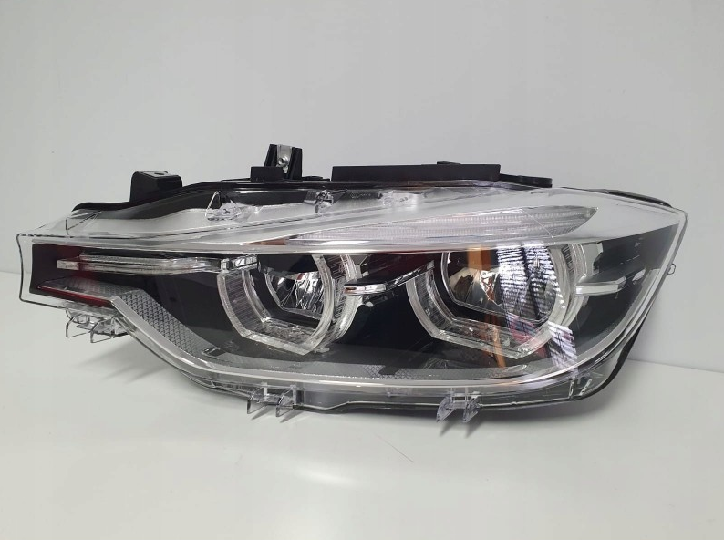 BMW F30 Lci Led far takımı 16-18
